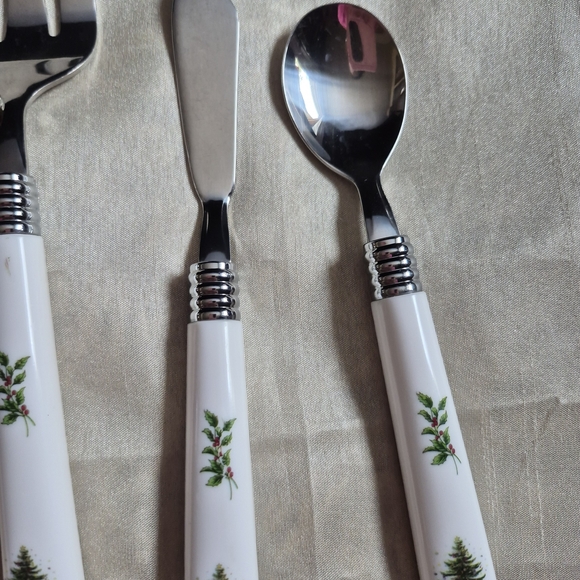 Elegant White 6pc. Vintage Cutlery Set with Tree Design Nikko - Picture 5 of 13
